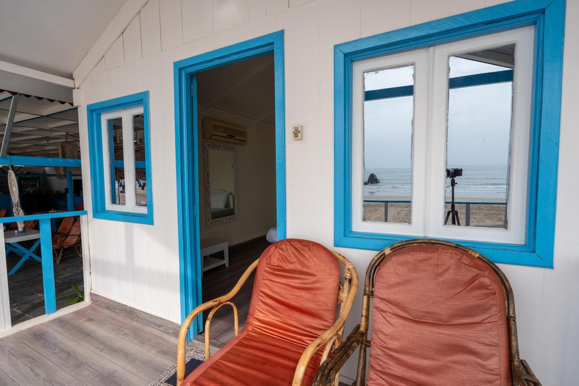 The Tito'S Blue Sky Beach Resort Agonda Bagian luar foto