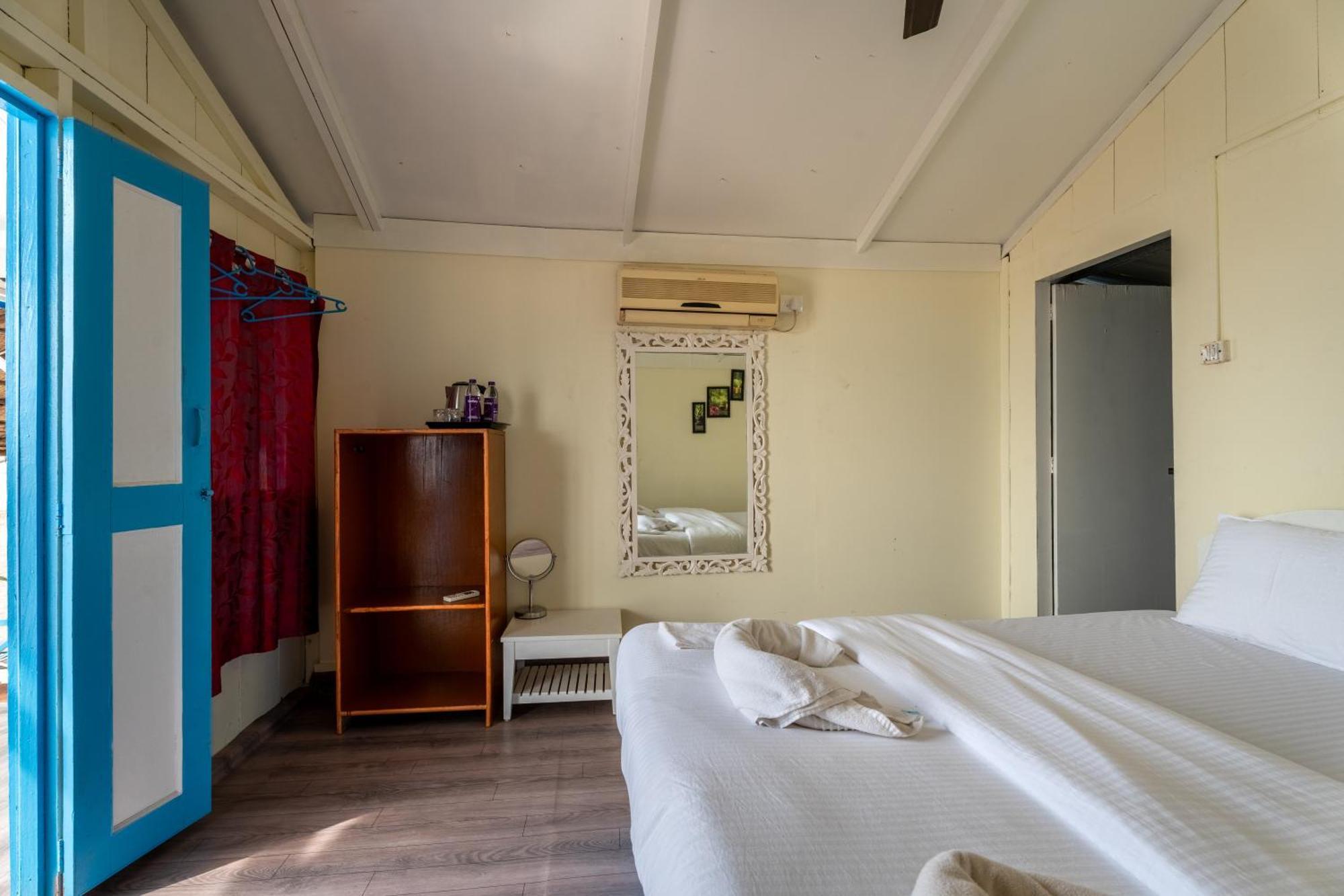 The Tito'S Blue Sky Beach Resort Agonda Bagian luar foto