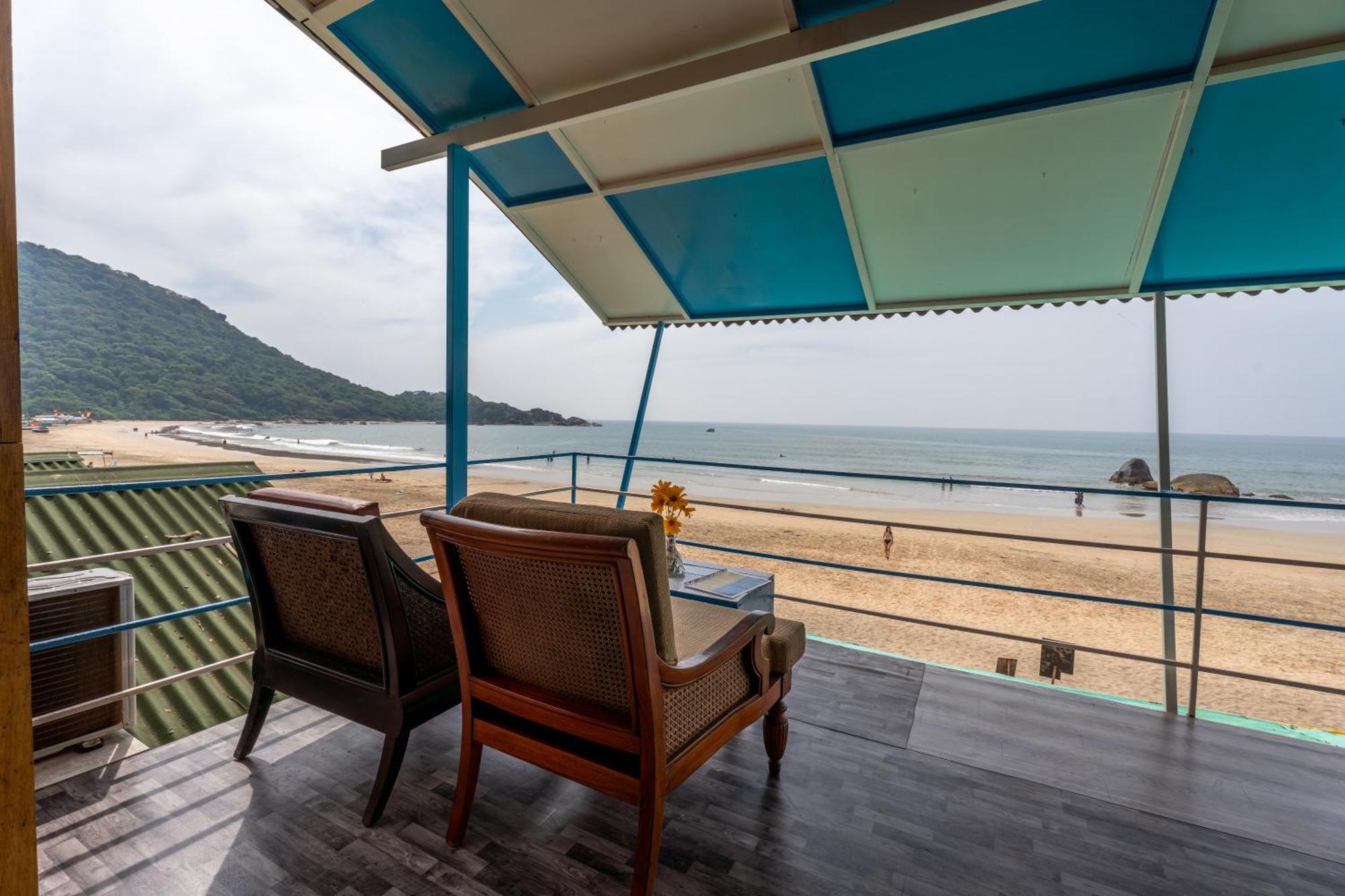 The Tito'S Blue Sky Beach Resort Agonda Bagian luar foto
