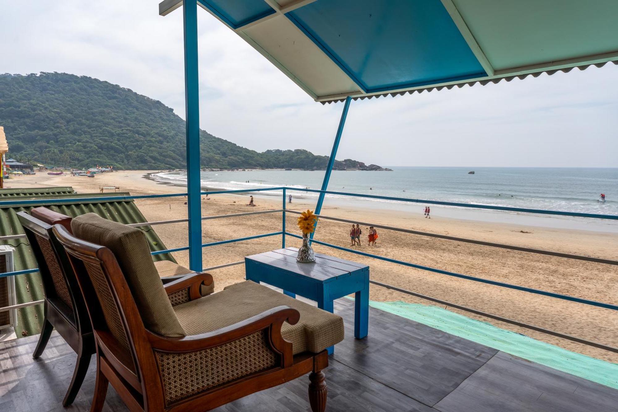 The Tito'S Blue Sky Beach Resort Agonda Bagian luar foto