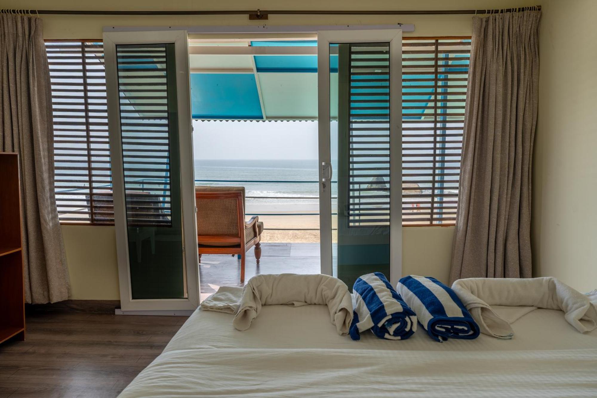 The Tito'S Blue Sky Beach Resort Agonda Bagian luar foto